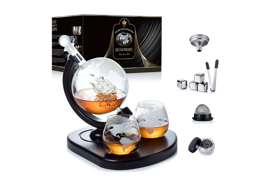 weebng whiskey decanter set