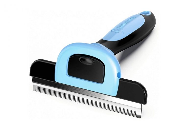Best Deshedding Tools In 2022 [Buying Guide] Gear Hungry