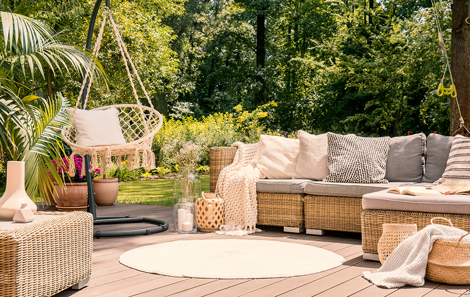 Best Outdoor Cushions In 2022 Buying Guide Gear Hungry