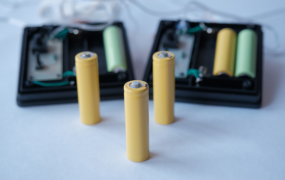 rechargeable aaa batteries