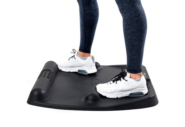 Best Standing Desk Mats in 2022 [Buying Guide] Gear Hungry