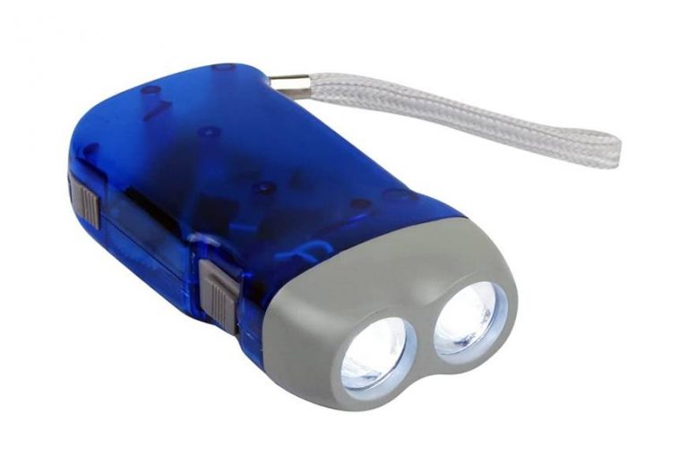 Best Hand Crank Flashlights In 2022 [Buying Guide] Gear Hungry