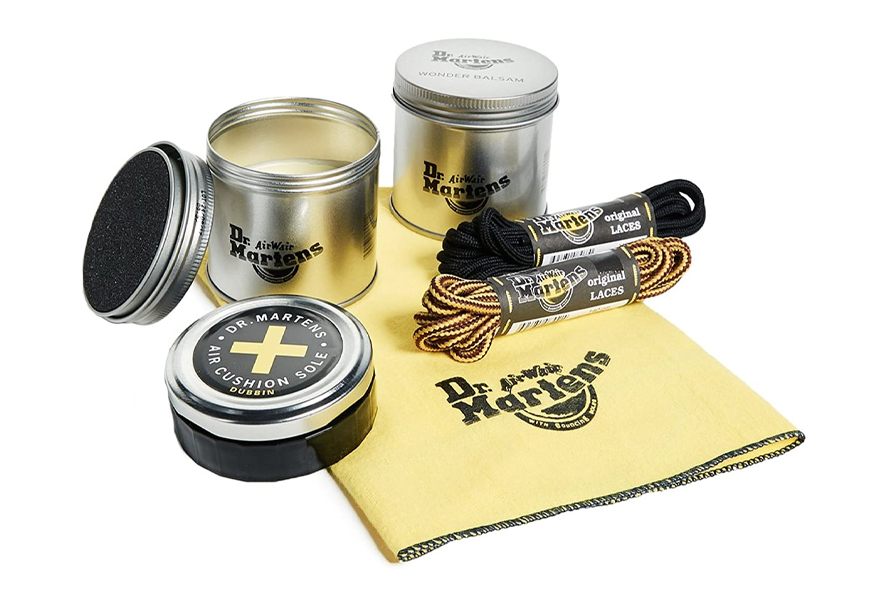 dr. martens shoe care kit