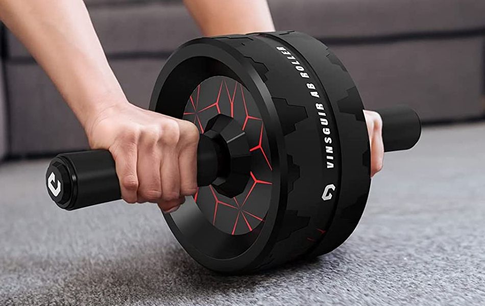 exercising with ab roller