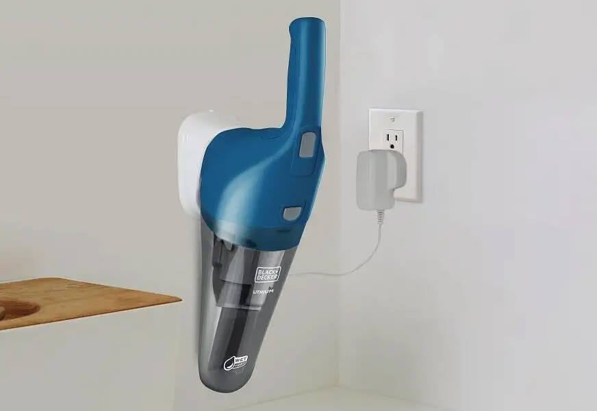 black+decker compact cordless lithium wet/dry handheld vacuum