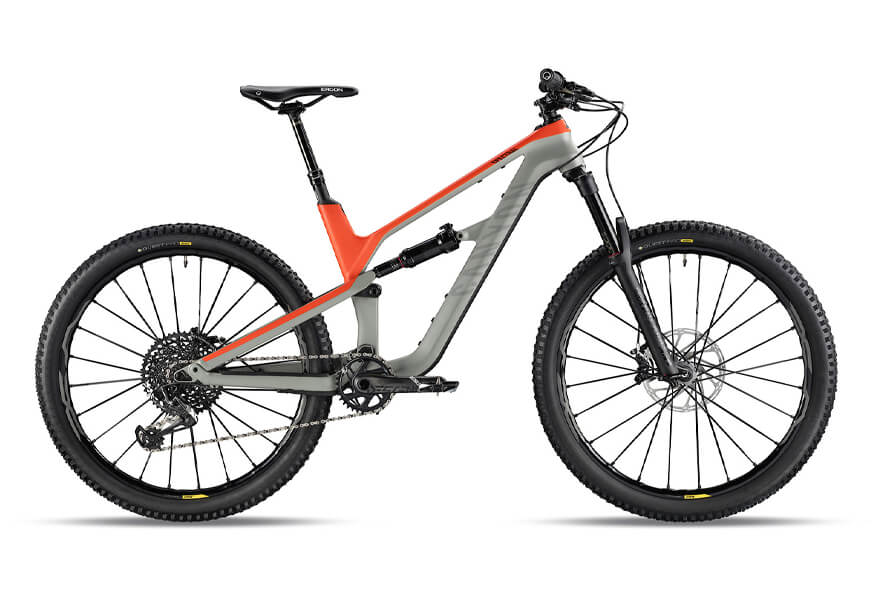 canyon spectral cf pro mountain bike