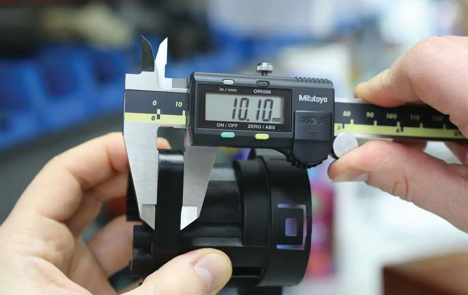 Best Digital Calipers in 2022 [Buying Guide] GearHungry