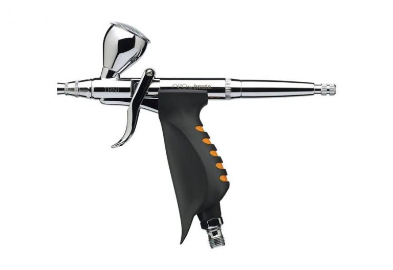 Best Airbrushes In 2022 [Buying Guide] Gear Hungry
