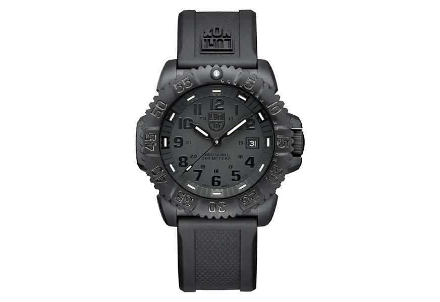 luminox navy seal colormark 3050 series