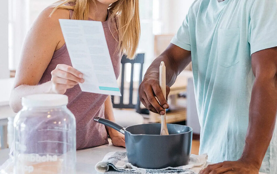 making kombucha with starter kit