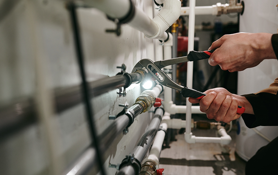 pipe wrenches