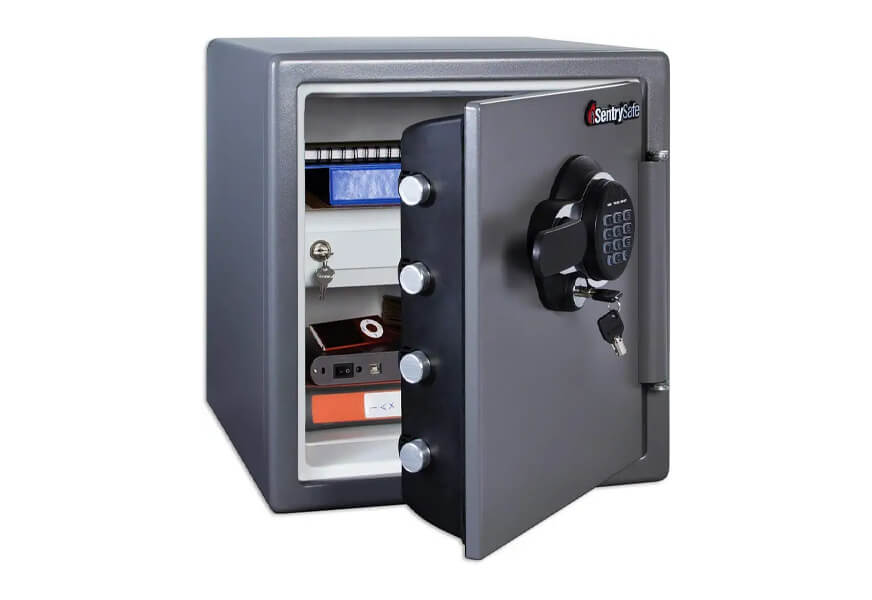sentrysafe fireproof & waterproof safe