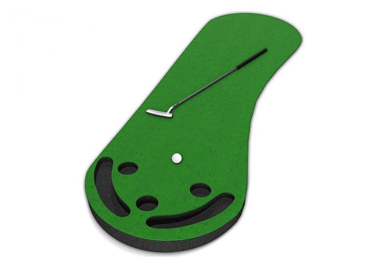 Best Putting Mats in 2022 [Buying Guide] GearHungry