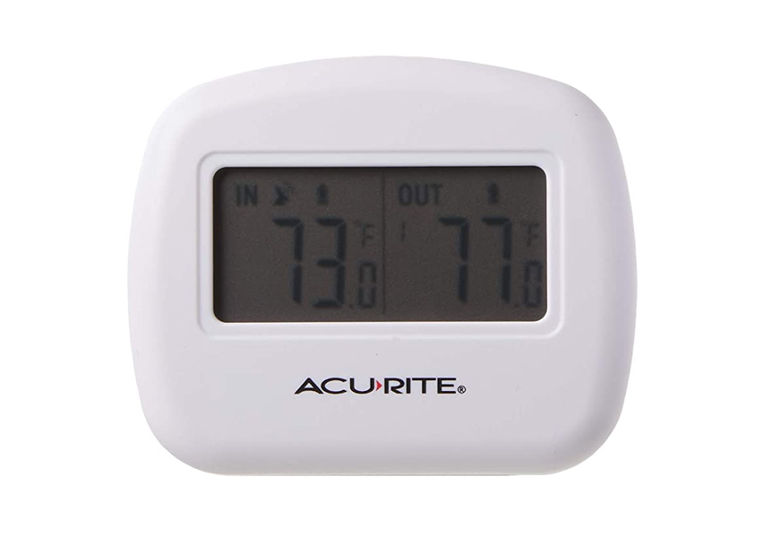 https://www.gearhungry.com/wp-content/uploads/2022/10/acurite-00782a2-wireless-indoor-outdoor-thermometer.jpg