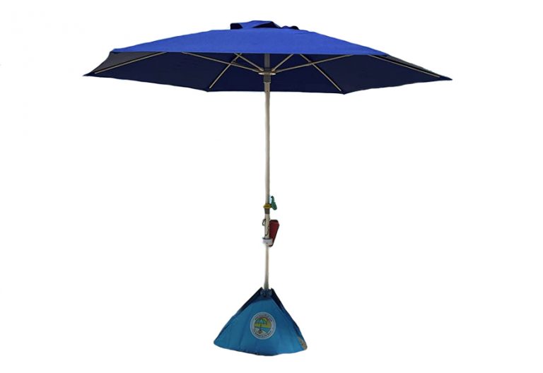 Best Beach Umbrellas In 2022 [Buying Guide] Gear Hungry