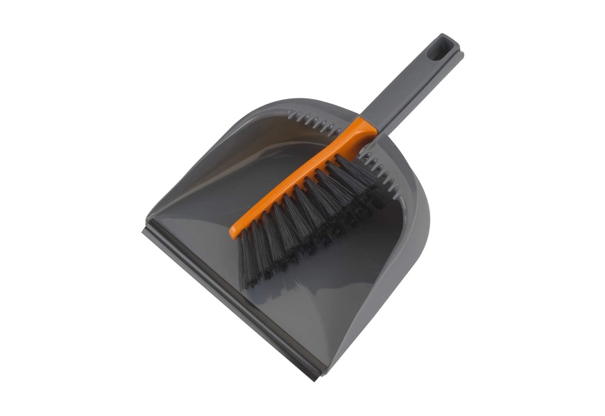 casabella 1 count dust pan & brush set