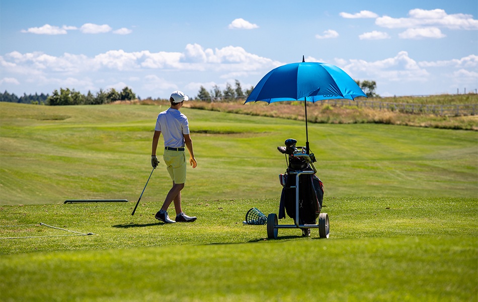 golf umbrella on the golf-course