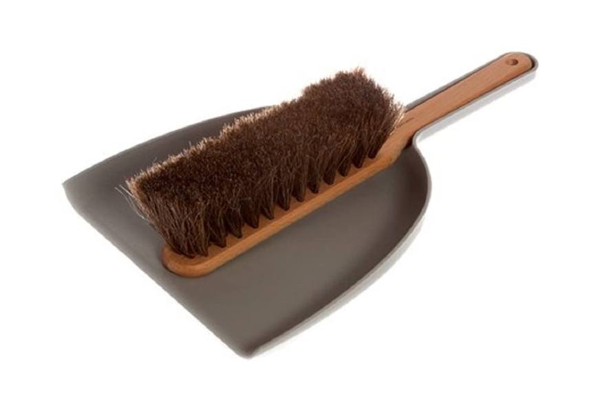 iris hantverk handmade dustpan & brush set