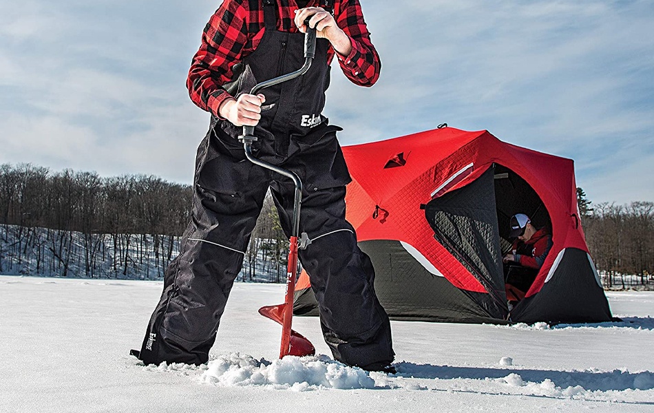 Best Ice Fishing Augers In 2022 [Buying Guide] Gear Hungry