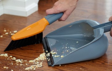  OXO Good Grips Dustpan and Brush Set & Good Grips Microfiber  Hand Duster : Everything Else