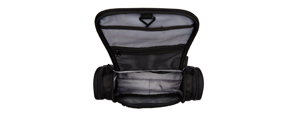 AmazonBasics Hanging Dopp Kit