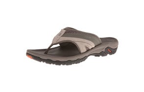 10 Best Flip Flops For Men In 2020 Buying Guide Gear Hungry