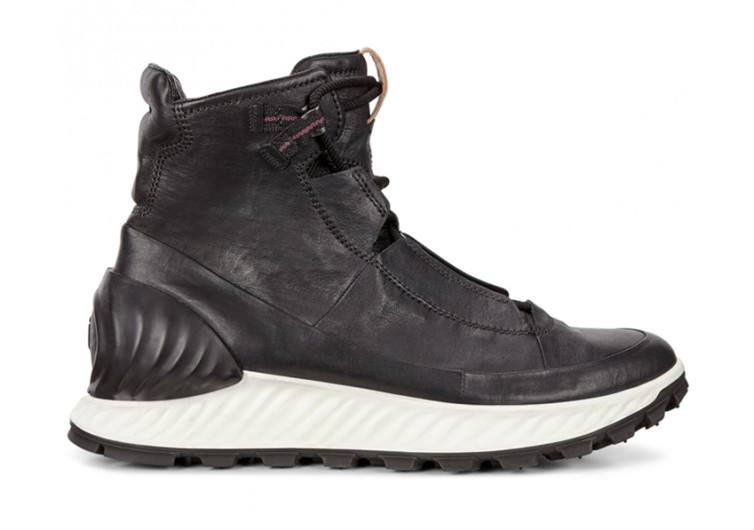 ecco exostrike mid hiking boots