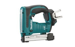 makita xts01z 18v lxt crown stapler