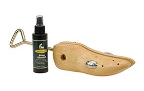 hoekeeper wooden shoe stretcher