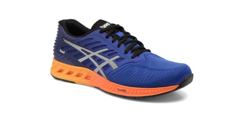 asics fuzex
