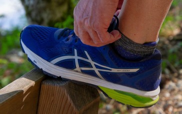 Best Asics Shoes for Men in 2022 [Buying Guide] – Gear Hungry