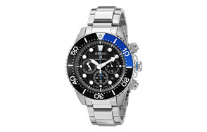 waterproof solar powered watch