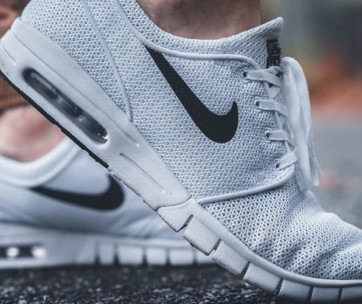 best white running sneakers