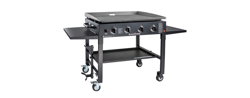 blackstone 1554 station-4-burner-propane fueled gas grill