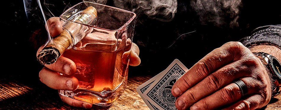 corkcicle cigar whiskey glasses