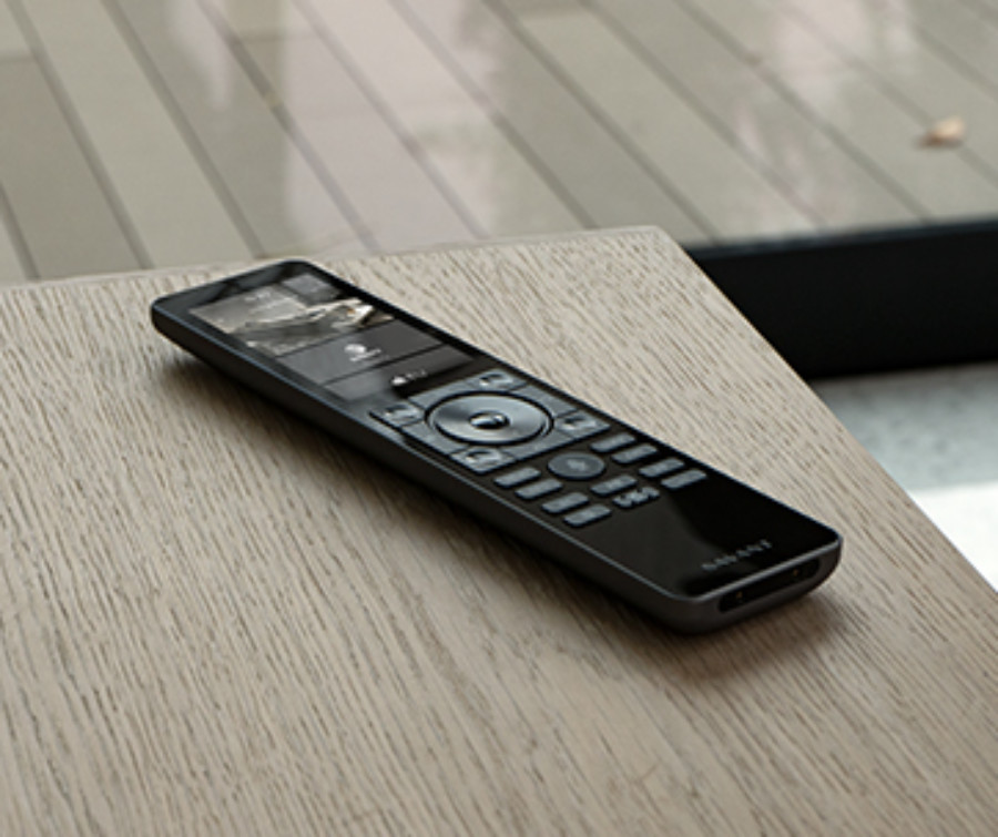 Smart, Universal Pro Remote X2 Savant Status LaptrinhX