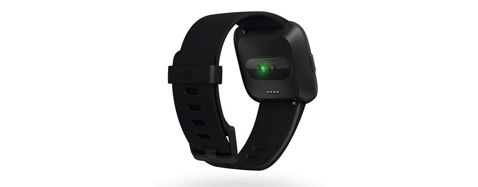 fitbit versa smartwatch and activity tracker