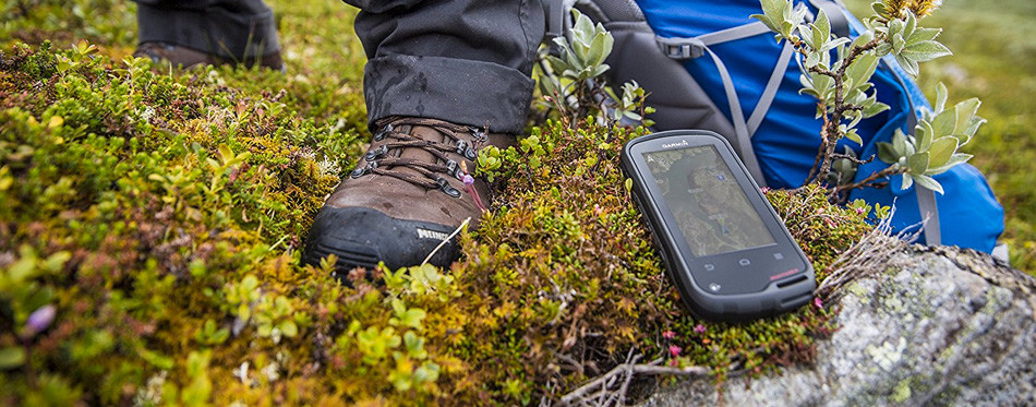 hunting gps from garmin oregon 600 3-inch worldwide