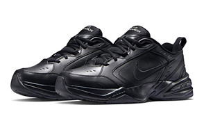 nike men’s air monarch iv cross trainer